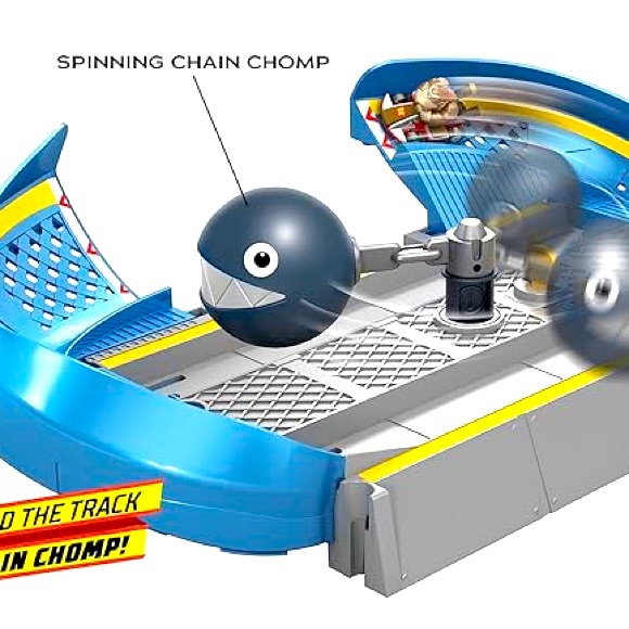 Hot Wheels Mario Kart Chain Chomp Track Set. - Picture 12 of 14